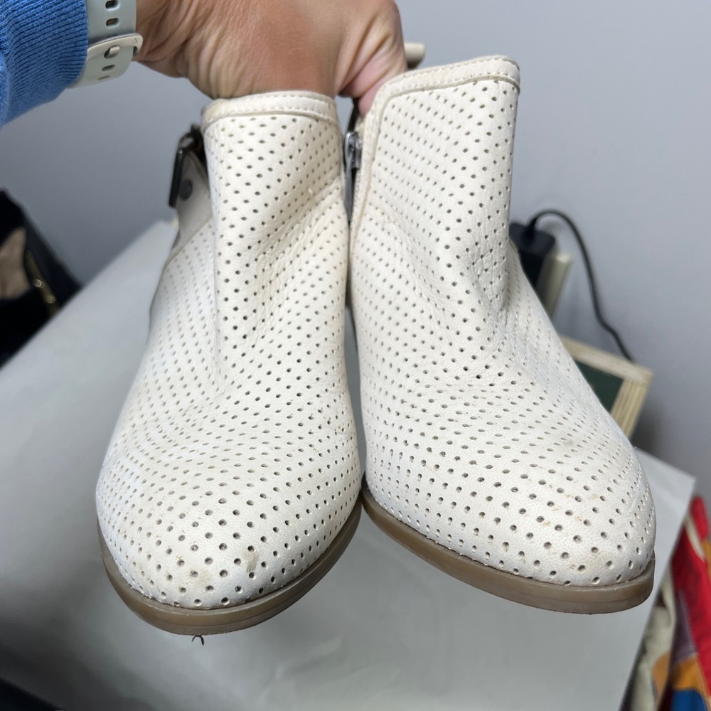 Franco Sarto Garfield Perforated Western Leather Bootie Sz 8.5 - Picture 7 of 11